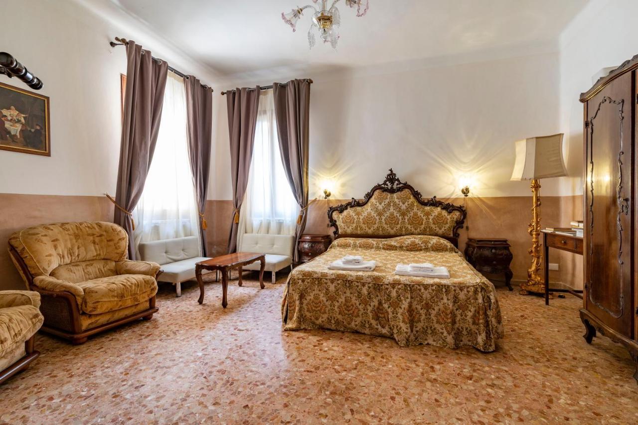 Queen House Venezia 외부 사진
