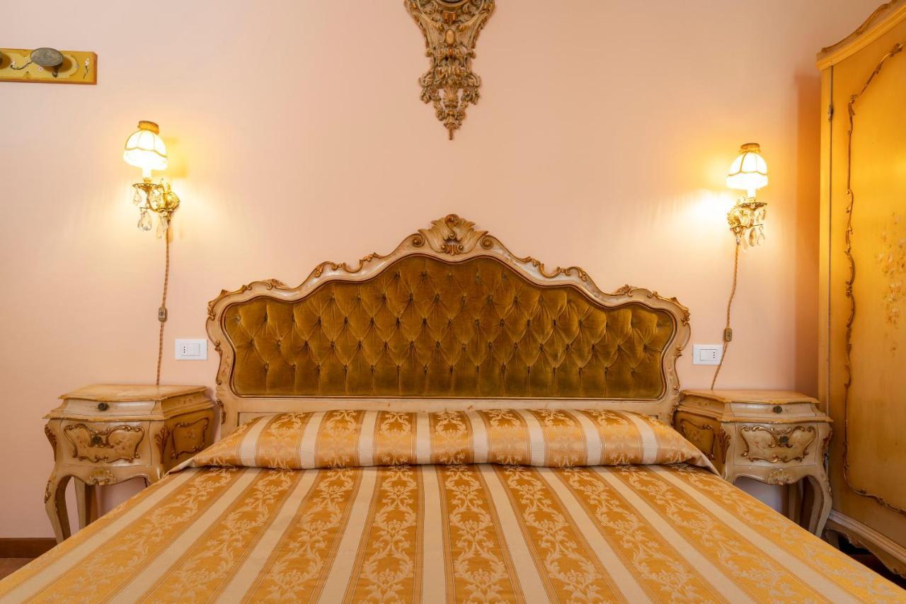 Queen House Venezia 외부 사진
