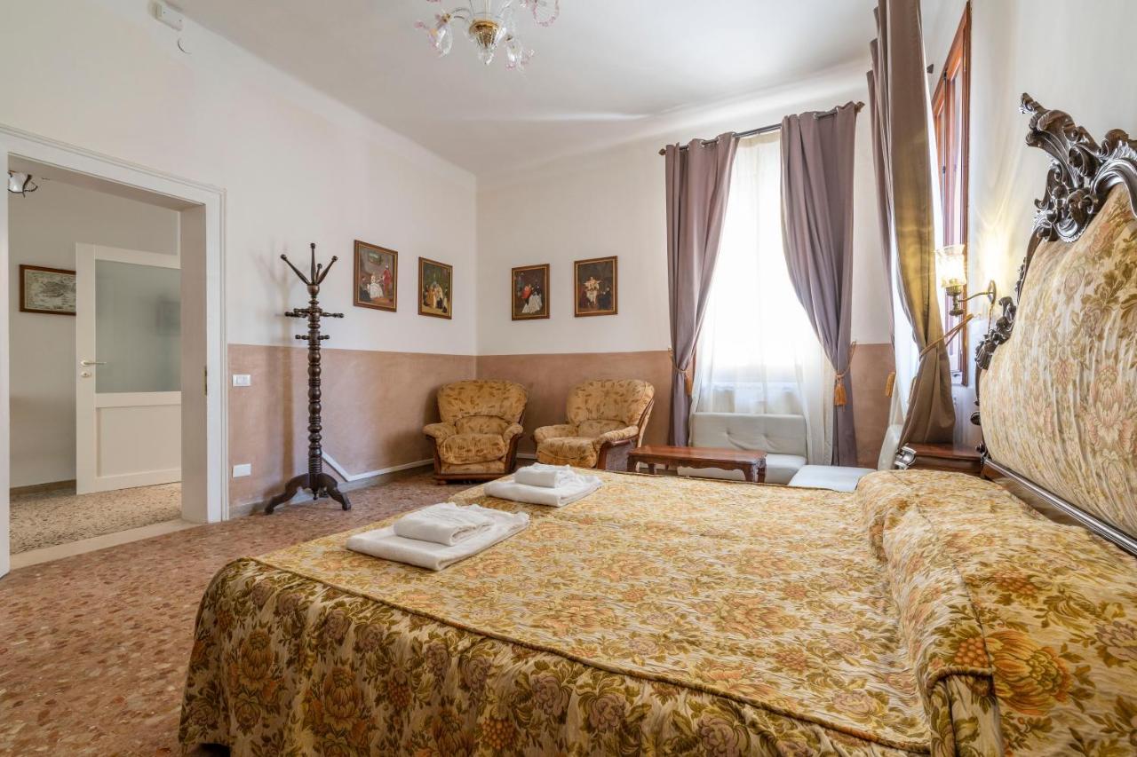Queen House Venezia 외부 사진